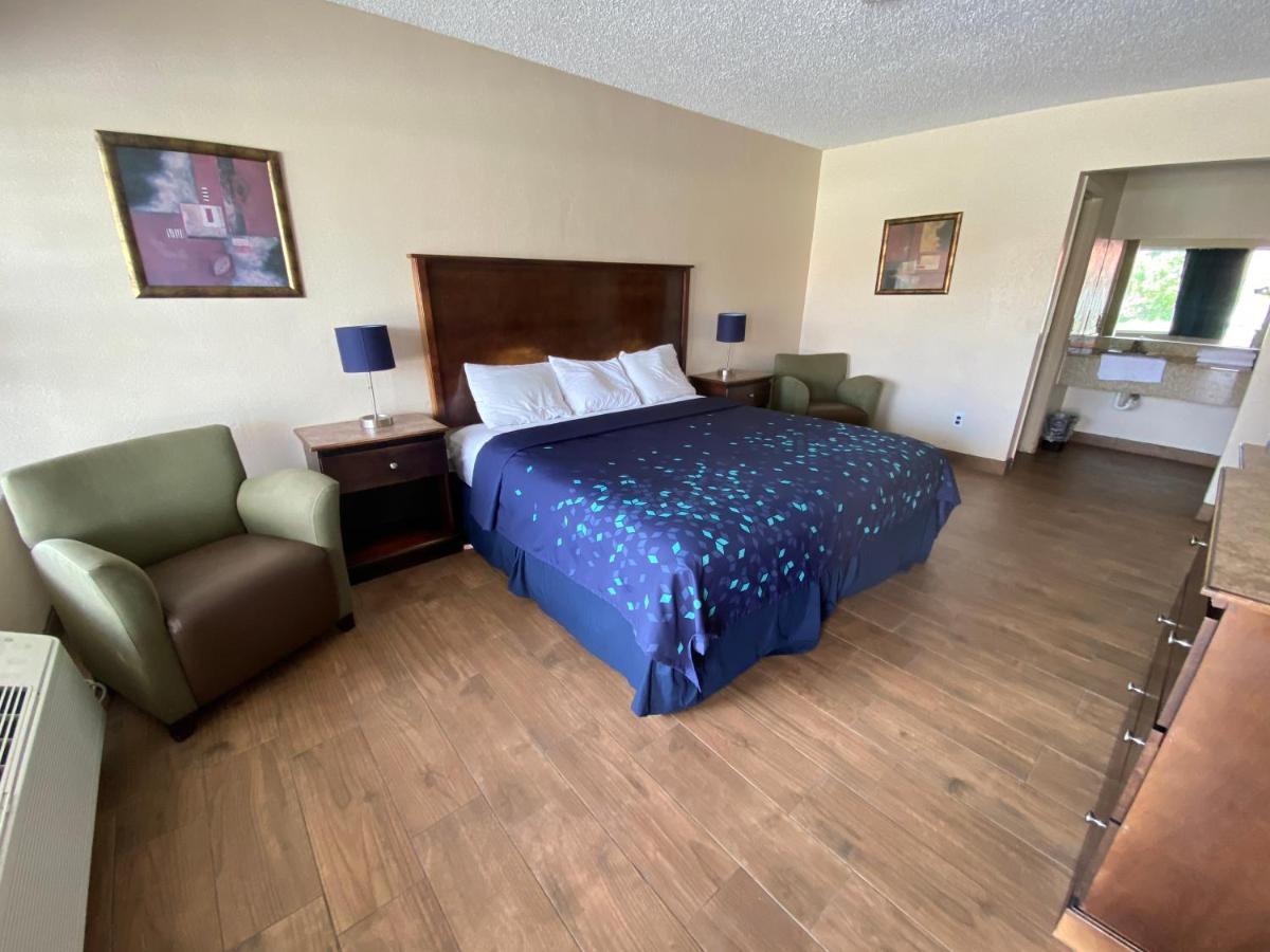 Coral Roc Motel Флорида-Сити Экстерьер фото